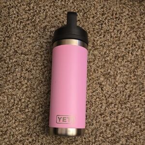 Yeti Pink and Black Tumbler 18 Ounce